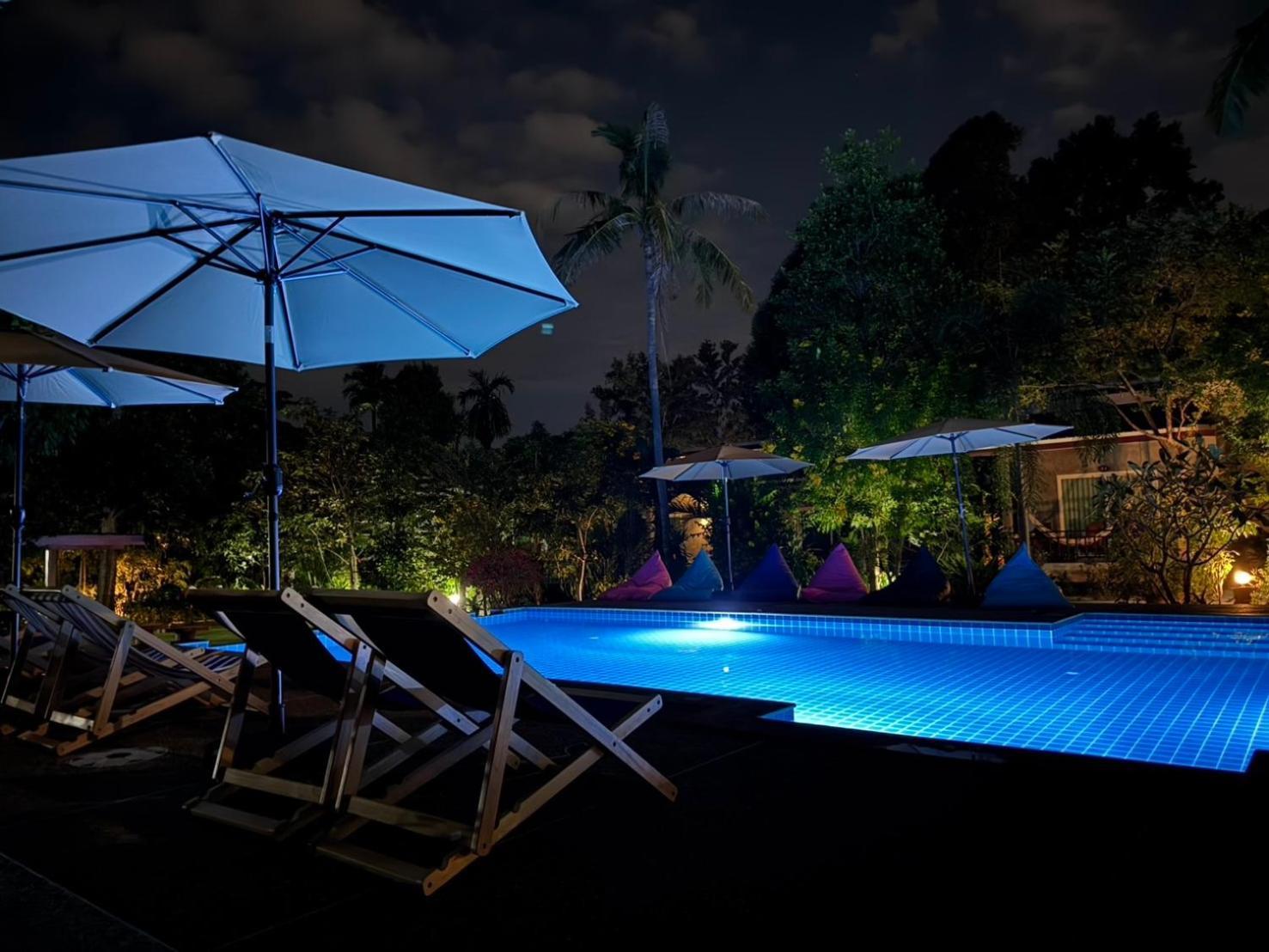 Pana Long Beach Resort - Sha Plus 란타섬 외부 사진